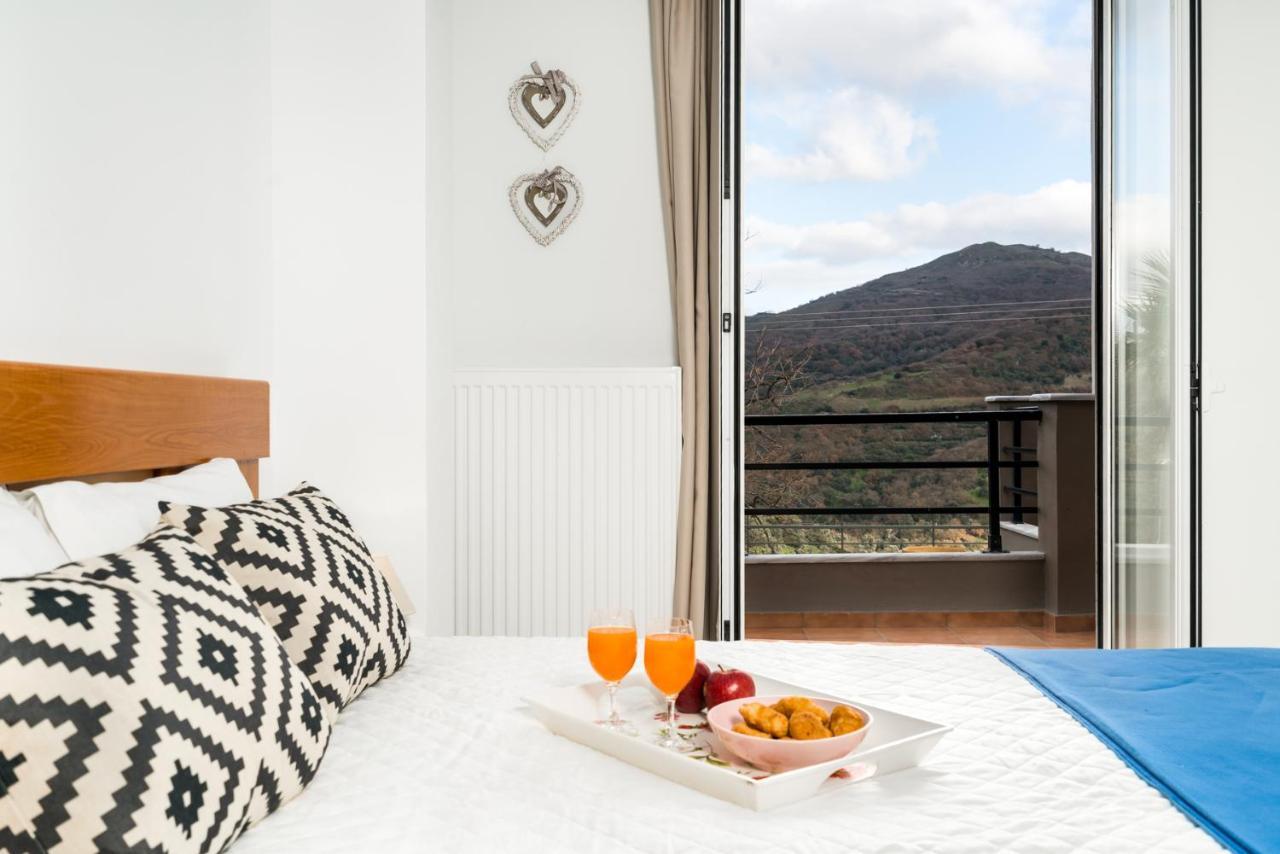 Villa Frati Gorge Екстериор снимка