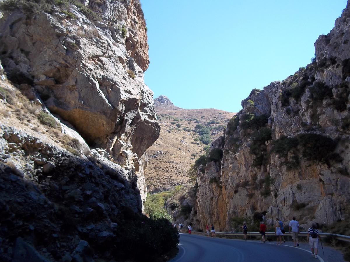 Villa Frati Gorge Екстериор снимка