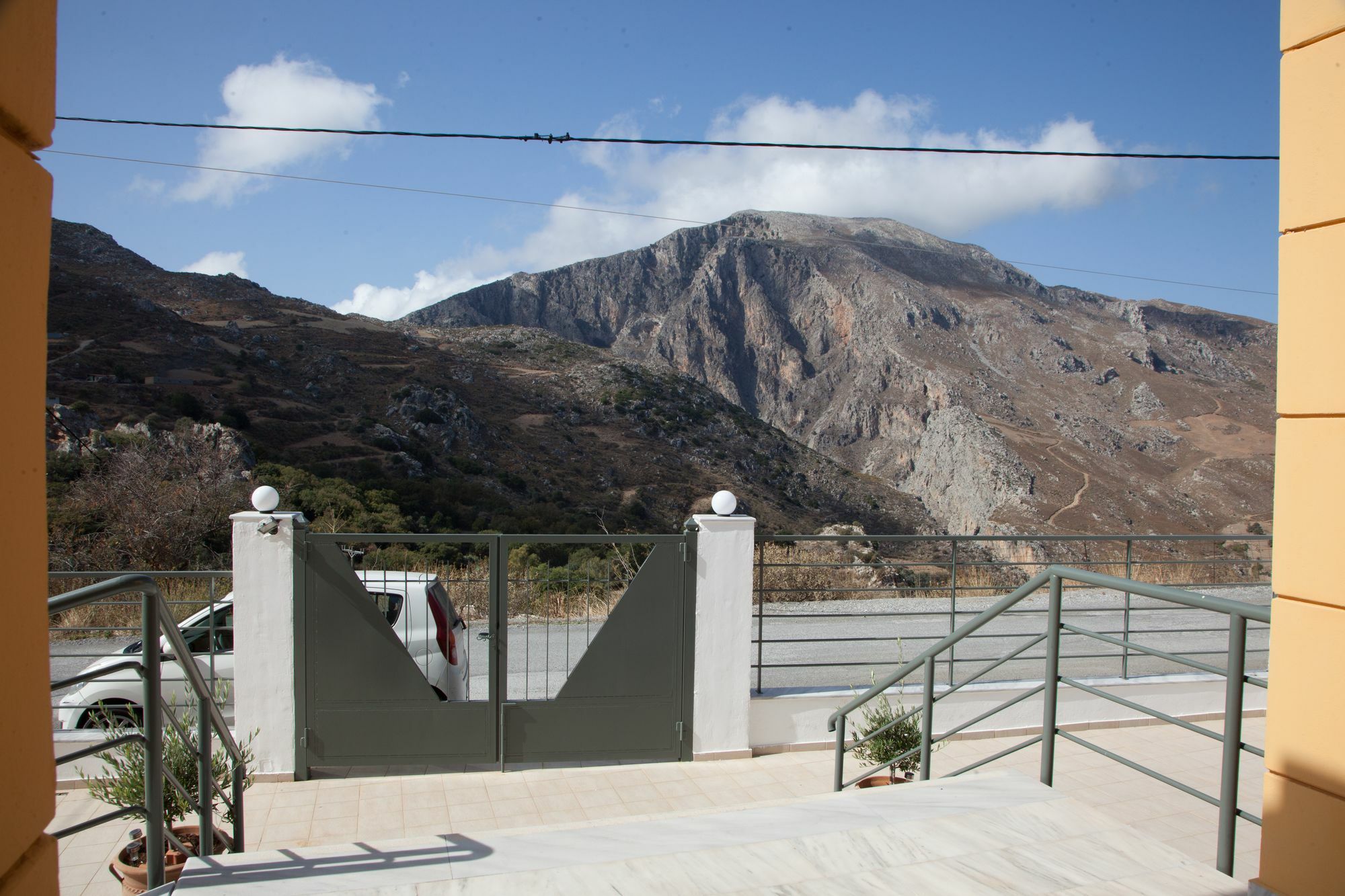 Villa Frati Gorge Екстериор снимка